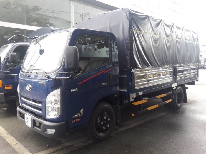 Xe tải Hyundai IZ65 3.5 tấn thùng mui bạt trả trước 100 triệu giao luôn xe 3