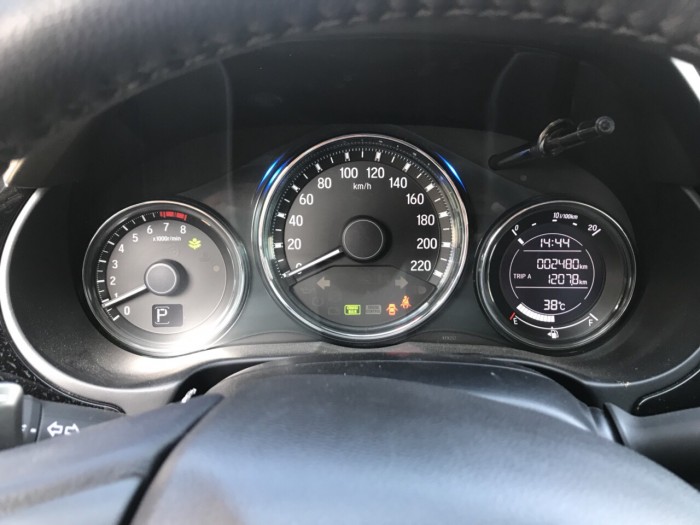 Bán Honda City Top 2018, màu đỏ đô, đúng chất xe lướt, giá thương lượng, hổ trợ góp