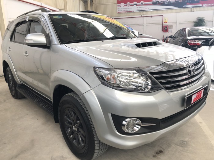 Bán Fortuner Máy dầu 2016, xe lướt giá cực tốt, có trả góp