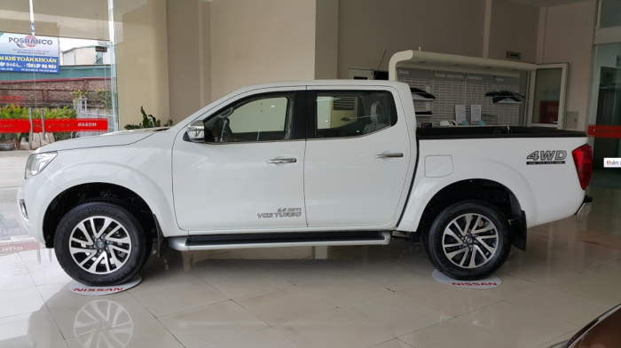 Nissan Navara SL 2018 Màu Trắng