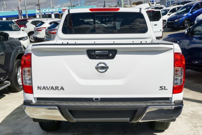 Nissan Navara SL 2018 Màu Trắng