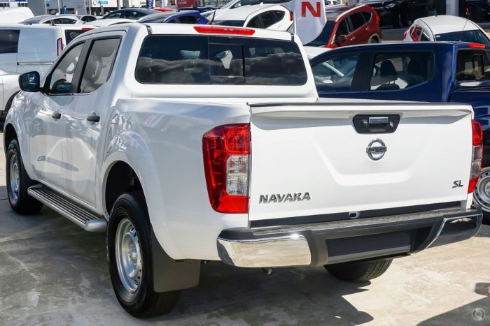 Nissan Navara SL 2018 Màu Trắng