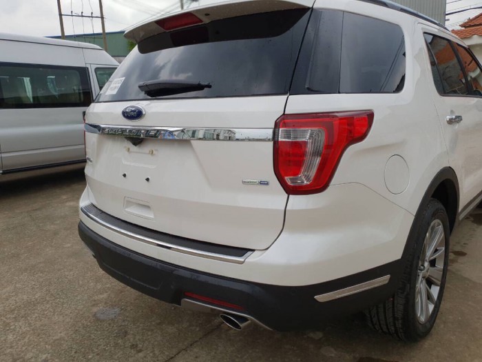 Giá xe Ford Explorer 2.3L Limited 2019 nhiều khuyến mãi tại Gia Định Ford