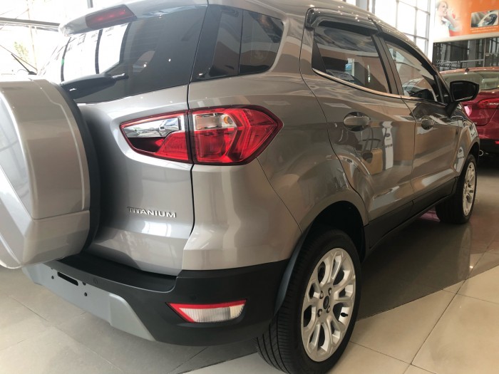 Giá xe Ford Ecosport Titanium 1.5L số tự động, trả trước chỉ 150 triệu, có xe giao ngay tại Ford Gia Định