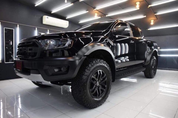 Giá xe Ford Ranger Raptor 2019, trả trước 300 triệu có xe giao ngay tại Ford Gia Định