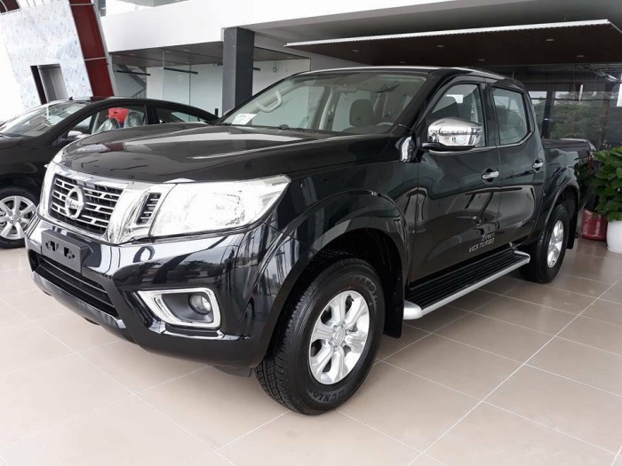 Nissan Navara E 2018 Màu Đen