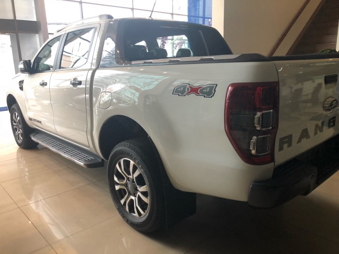 Giá xe Ford Ranger Wildtrak 2.0 Bi-Turbo, trả trước 200 triệu có xe giao ngay tại Ford Gia Định