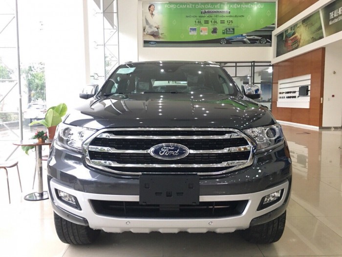 Ford Everest 2019 Bi-Turbo - Tặng 1 năm bảo hiểm tại Ford Gia Định, trả trước 300 triệu có xe giao ngay