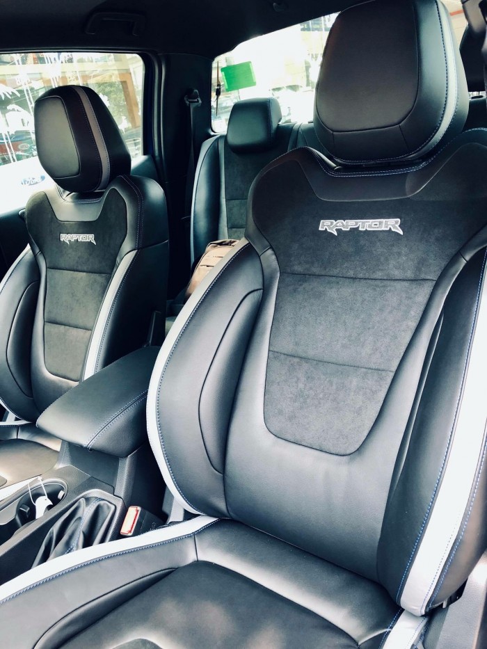 Ford Ranger Raptor 2019, màu xanh dương, trả trước 300 triệu có xe giao ngay tại Gia Định Ford
