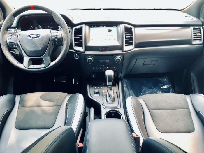 Ford Ranger Raptor 2019, màu xanh dương, trả trước 300 triệu có xe giao ngay tại Gia Định Ford