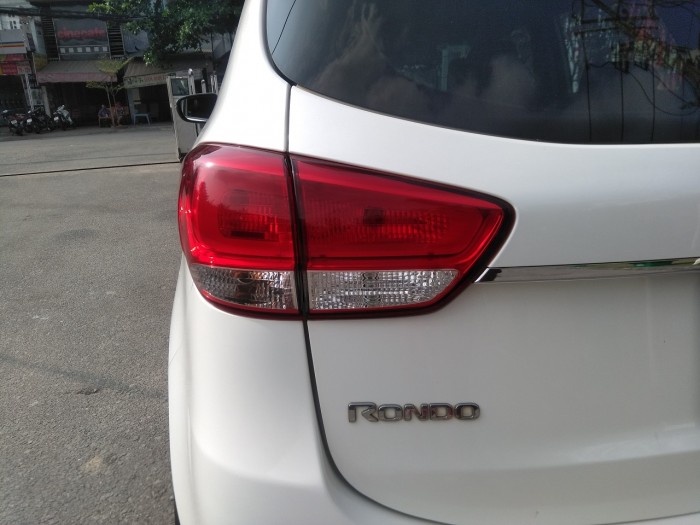 Cần bán xe Kia Rondo 2017 số tự động