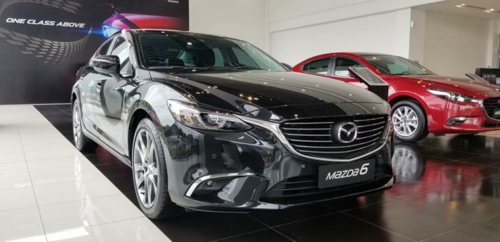 Mazda 6 (Đen 41W) - Đủ Màu Giao Ngay