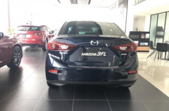 Mazda 3 (Đen) - Đủ Màu Giao Ngay