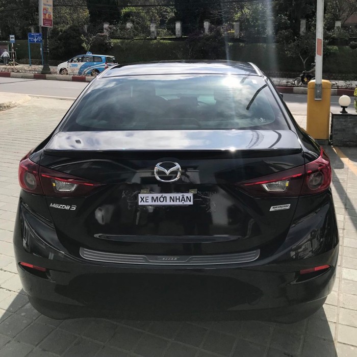 Mazda 3 (Đen) - Đủ Màu Giao Ngay