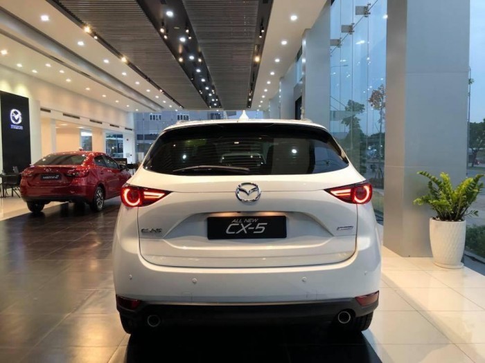 CX5 (Trắng) - Đủ Màu Giao Ngay