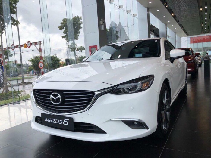 Mazda 6 (Trắng 25D) - Đủ Màu Giao Ngay