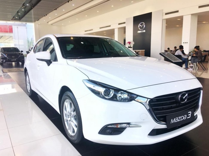 Mazda 3 (Trắng 25D) - Đủ Màu Giao Ngay