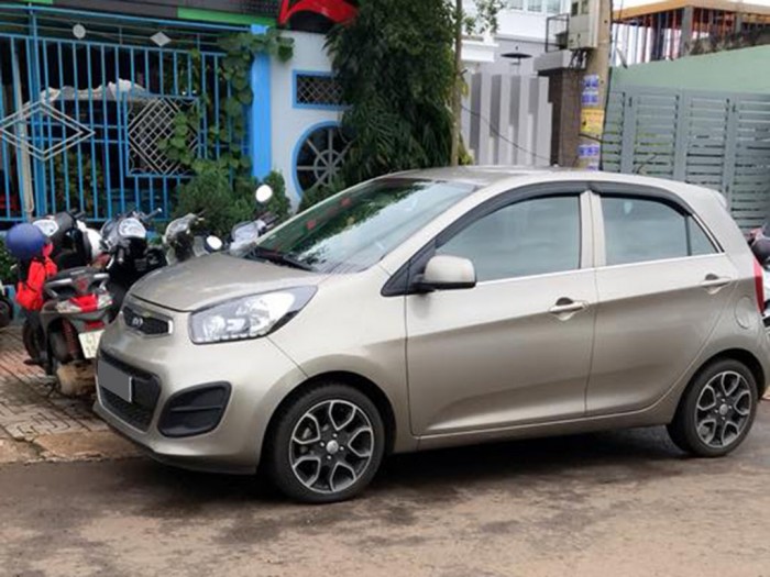 Bán Kia Morning 1.2 số sàn 2015 xám hoàng kim xe giữ rất kỹ