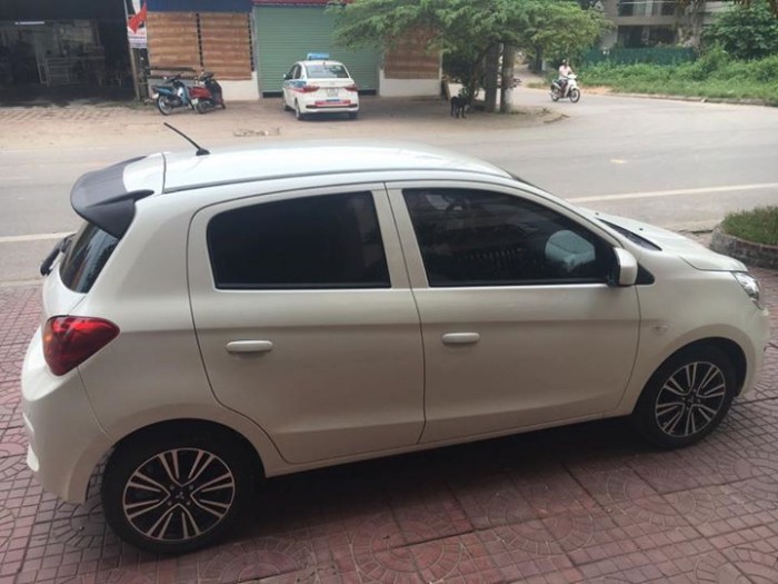 Bán Mitsubishi Mirage 2017 ,đăng kí 2018,số sàn màu trắng ngọc trinh