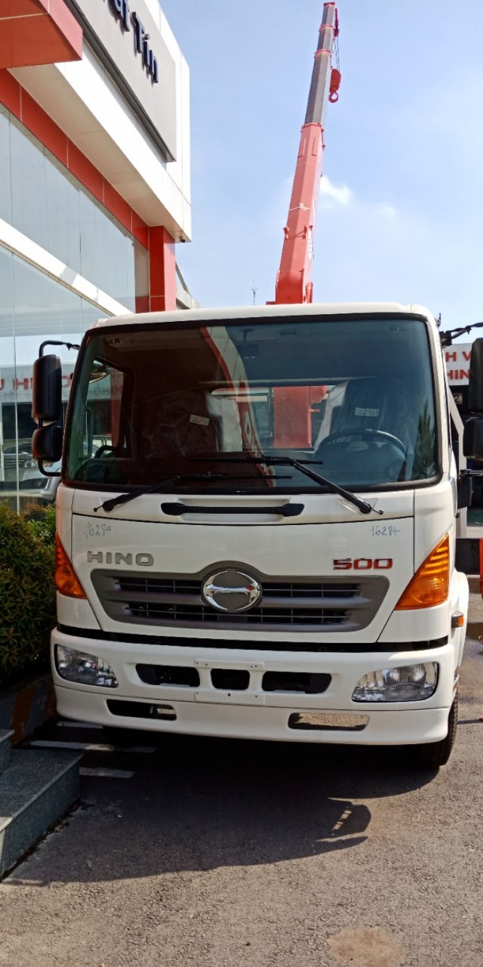 Xe tải Hino 5 tấn tphcm