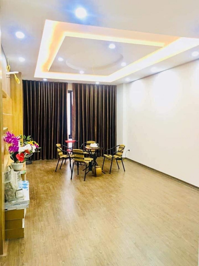 Mặt phố Mỗ Lao, Hà Đông, kinh doanh vô địch, 47m2 X 7T, giá tốt