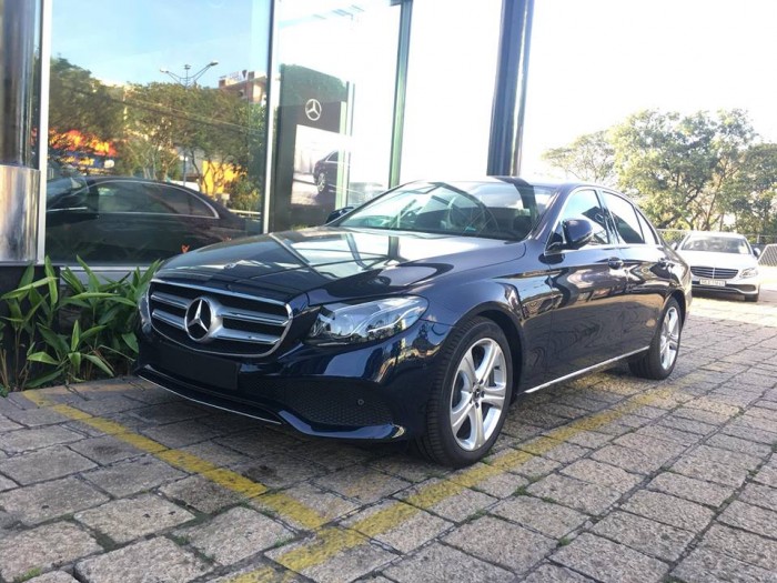 Bán E250 , sx 2018, xe giao ngay , hổ trợ vay vốn  cao, lãi suất tháp