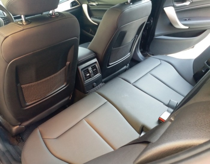 BMW 118i màu Đỏ/Đen sản xuất 2015 đăng ký 2016 nhập khẩu Đức Biển Hà Nội