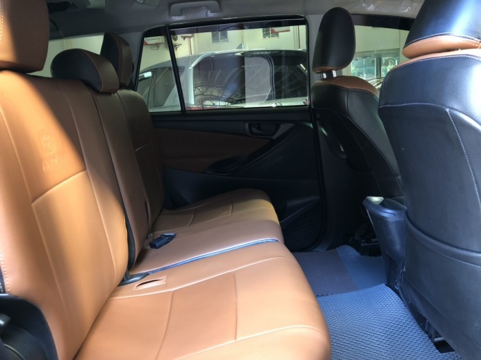 Bán xe cũ Innova 2.0E Số sàn đời 2016, giá tốt ALo