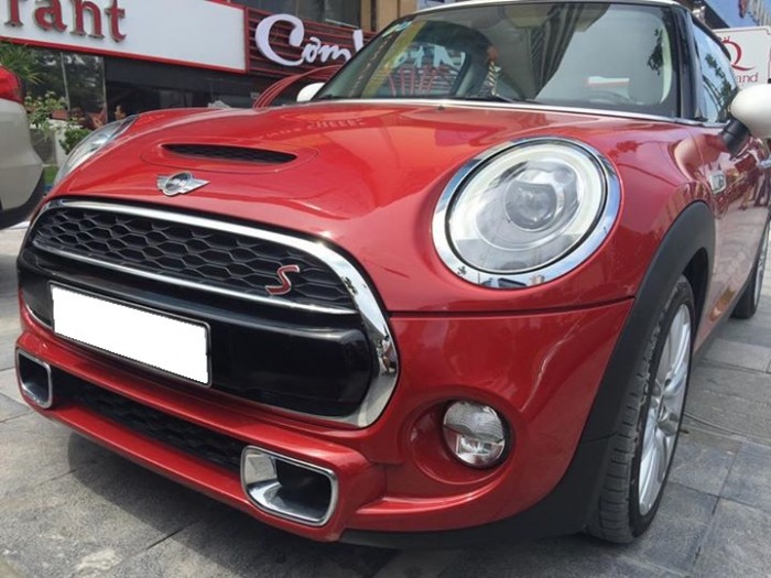 Bán em MINI Cooper 2015 màu đỏ 2 cửa nhập khẩu Anh