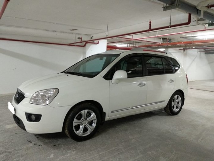 Cần bán kia Carens, số sàn, màu trắng, sx 2016, nhà sử dụng