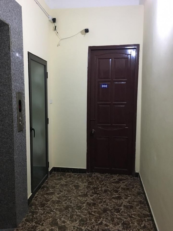 Nhà ngõ Khuất Duy Tiến 73mX6t, MT 4m