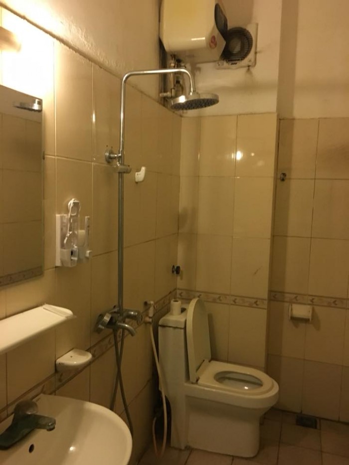 Nhà ngõ Khuất Duy Tiến 73mX6t, MT 4m