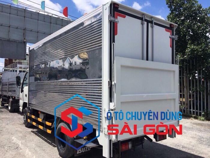 Xe tải Isuzu 2 tấn 2 thùng kín bửng nâng được vô thành phố hỗ trợ ngân hàng cao