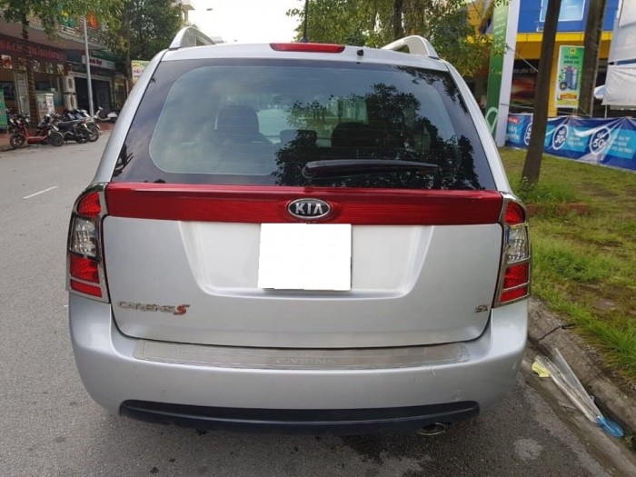 Cần bán Kia Carens, sx 2014. số sàn, bản 2.0 , màu bạc gia đình sử dụng