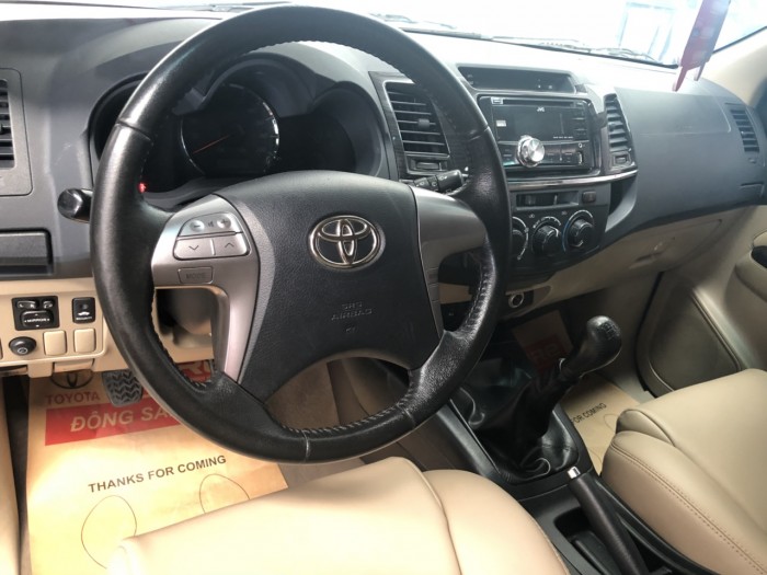 Bán Fortuner Máy dầu 2016 số sàn, trả góp, giá tốt