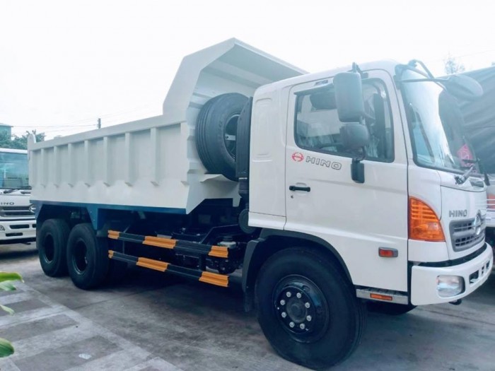 Xe HINO BEN 15 tấn(12khối) giá rẻ trả góp