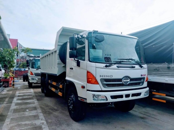 Xe HINO BEN 15 tấn(12khối) giá rẻ trả góp