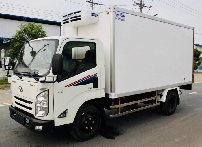 Đô Thành IZ65 thùng đông lạnh tải trọng 3.5 tấn tại Hà Nội Auto Đông Nam