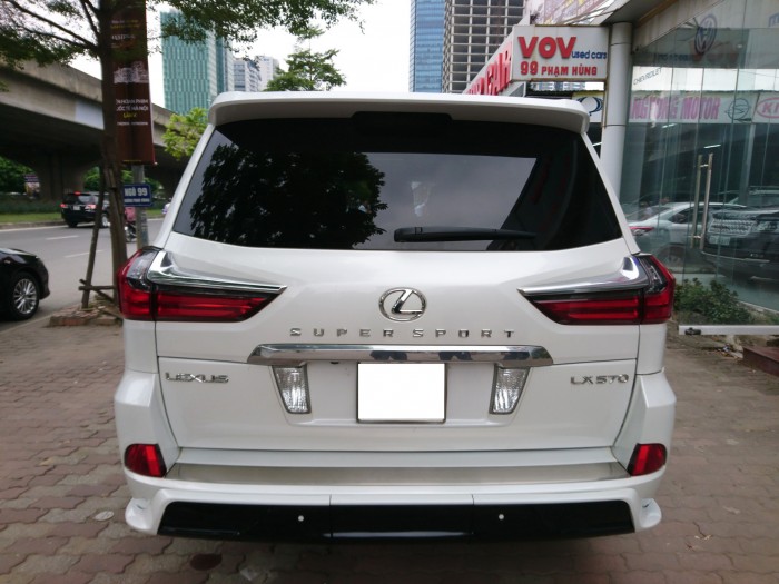 Bán Lexus LX 570 2016 bản trung đông