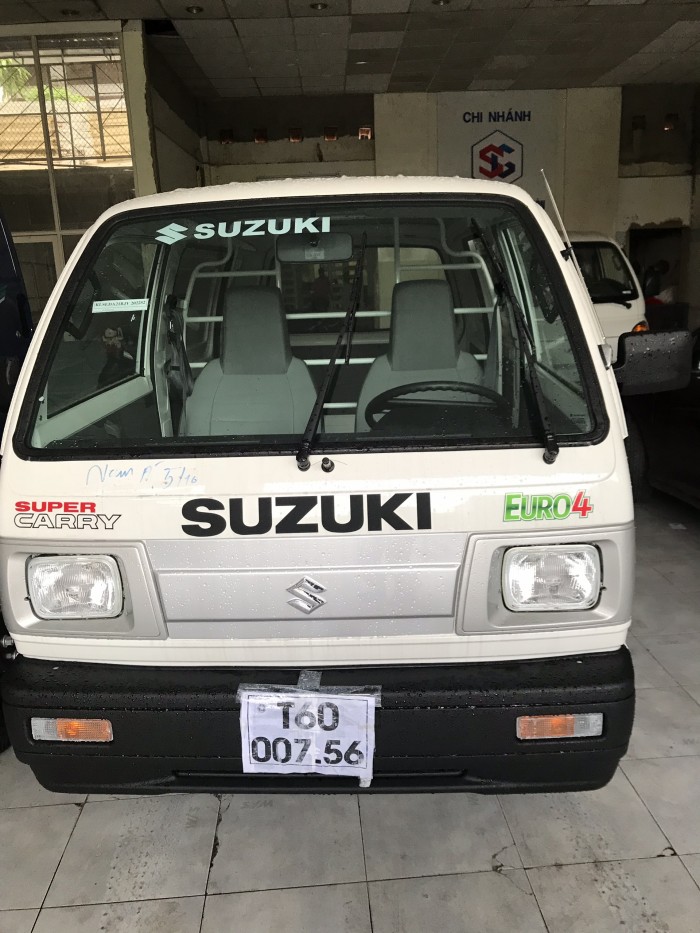 Suzuki Blind Van Chạy Vào Thành Phố Dễ Dàng Lưu Thông