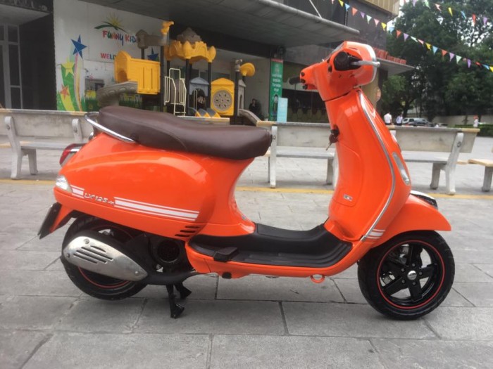 Vespa Lx 125ie nguyên bản biển HN 5 số 2k17