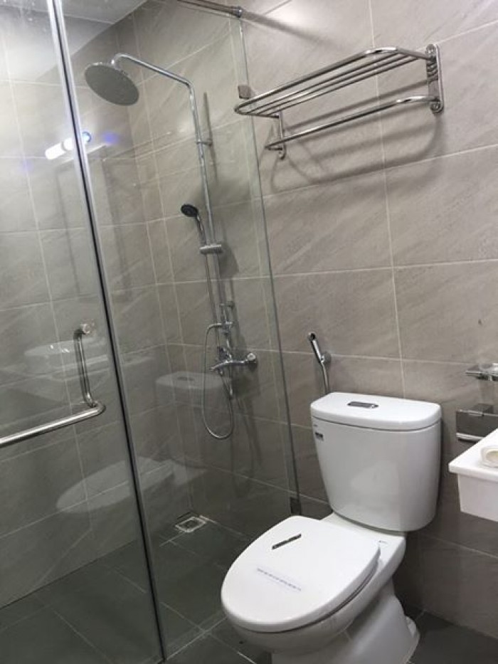 Bán nhà phố Chính kinh DT 45M2 ,5Tầng, MT 4,5M