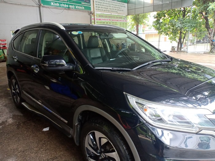 Bán Honda CRV 2.4AT màu đen VIP số tự động sản xuất cuối 2014 mẫu 2015 biển Sài Gòn