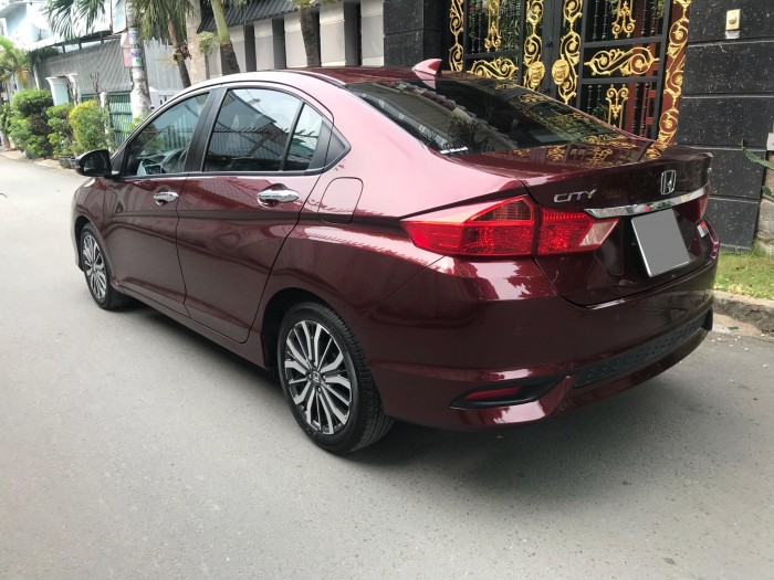 Bán Honda City 2018 màu đỏ đô tự động xe như mới đẹp.