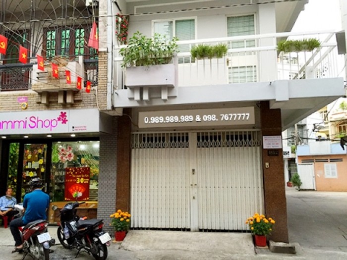 Hot! Cho thuê cửa hàng cực đẹp tại Sài Đồng.