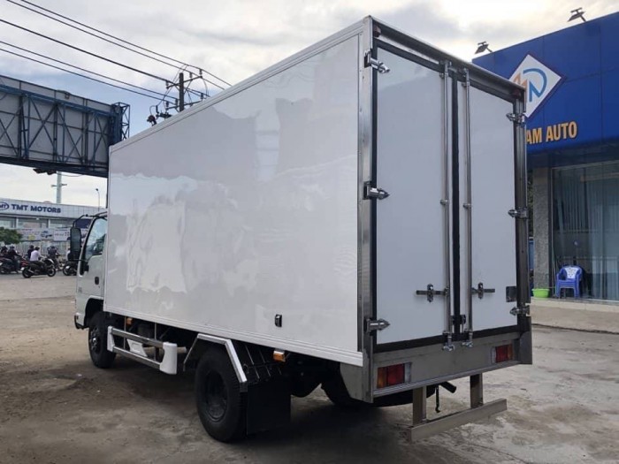 ISUZU 1.4,1.9,2.5 tấn thùng dài ~4m4 ( composite) giá tốt trả góp Mr. Vũ