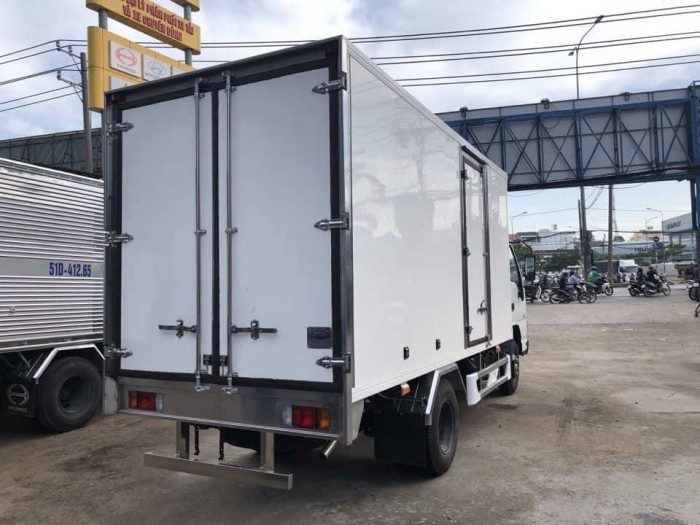 ISUZU 1.4,1.9,2.5 tấn thùng dài ~4m4 ( composite) giá tốt trả góp Mr. Vũ