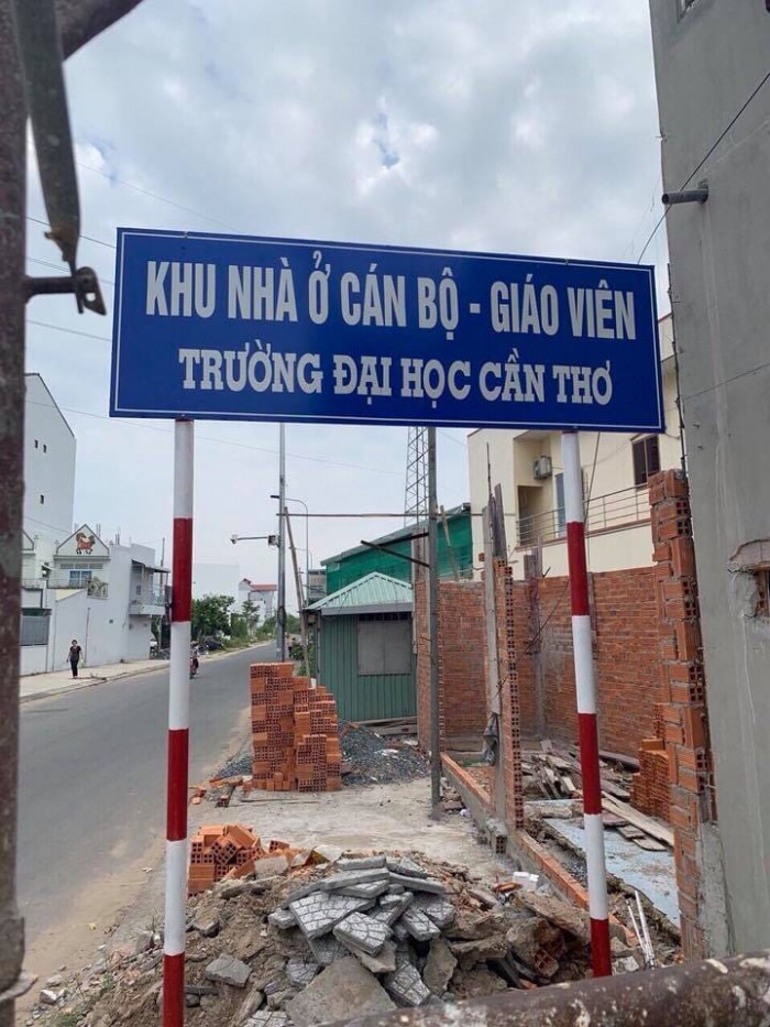 Bán nền khu cán bộ giảng viên đại học cần thơ đối diện khu dân cư 91b đ. Nguyễn Văn Linh