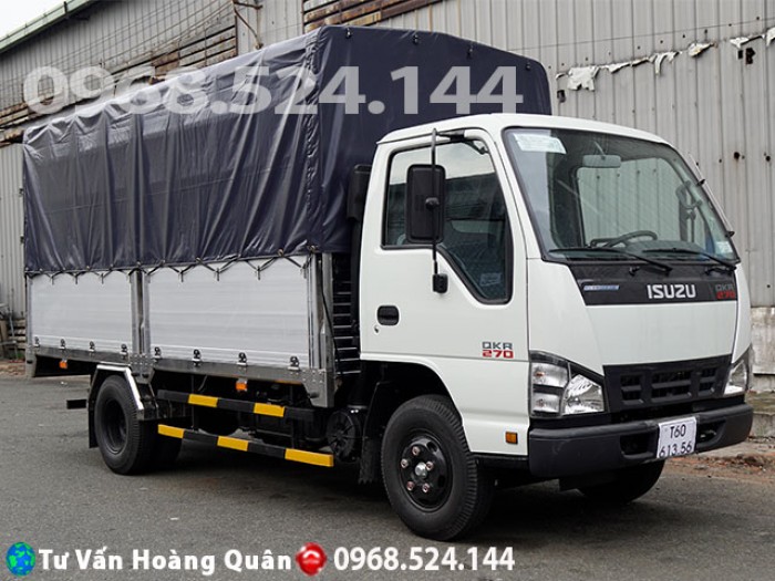 bán xe tải isuzu 2t3 thùng dài 4m3 , trả góp 70-90%