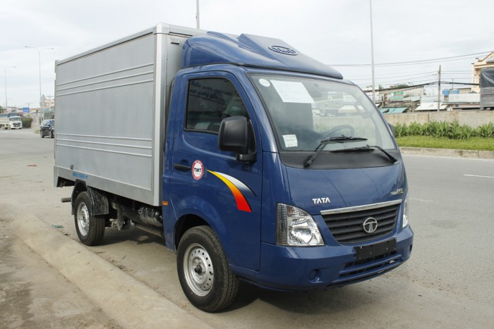 xe tải tata thùng kín 1t2